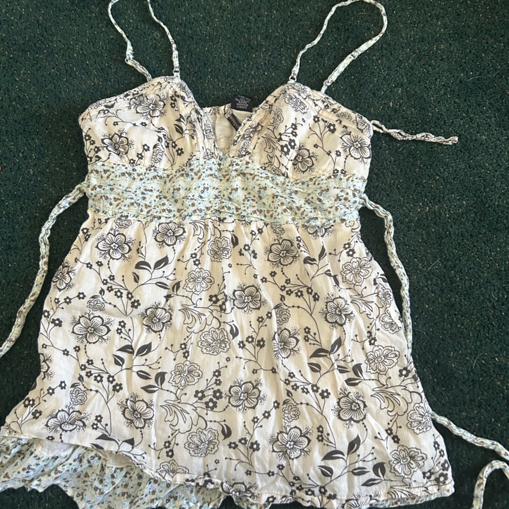 Passport Floral Black and White Top